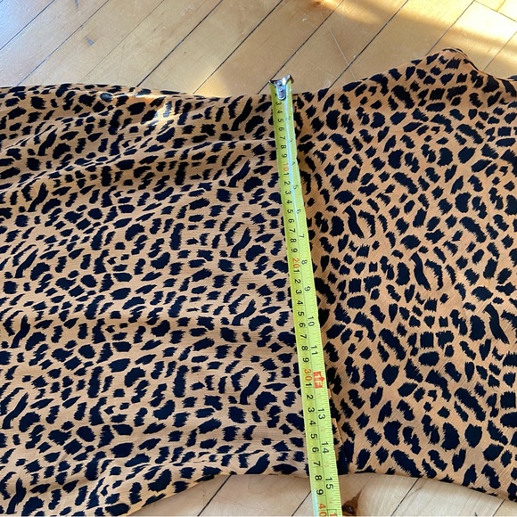 Misguided cowl neck leopard print midi dress - Picture 12 of 12